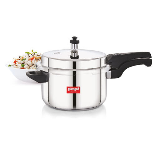 एसएस 101 प्रेशर कुकर सैंडविच बॉटम के साथ