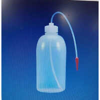 Laboratory Plastic Wash Bottle - Color: Transparent