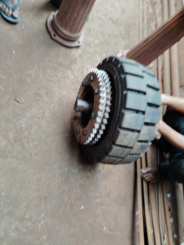 solid rubber wheel