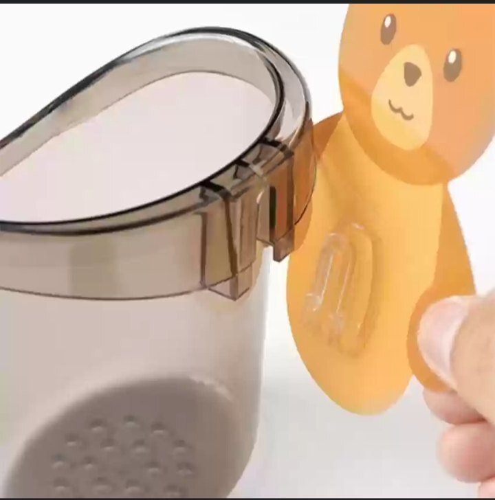 Teddy Bear Toothbrush Holder - Plastic, Different Sizes, Glossy Finish, Round Shape, Adorable Brown Design For Kids' Bathroom Decor