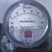 Dwyer Differential Pressure Switch