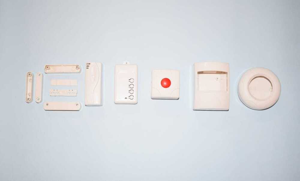 LED LIGHT HOUSINGS