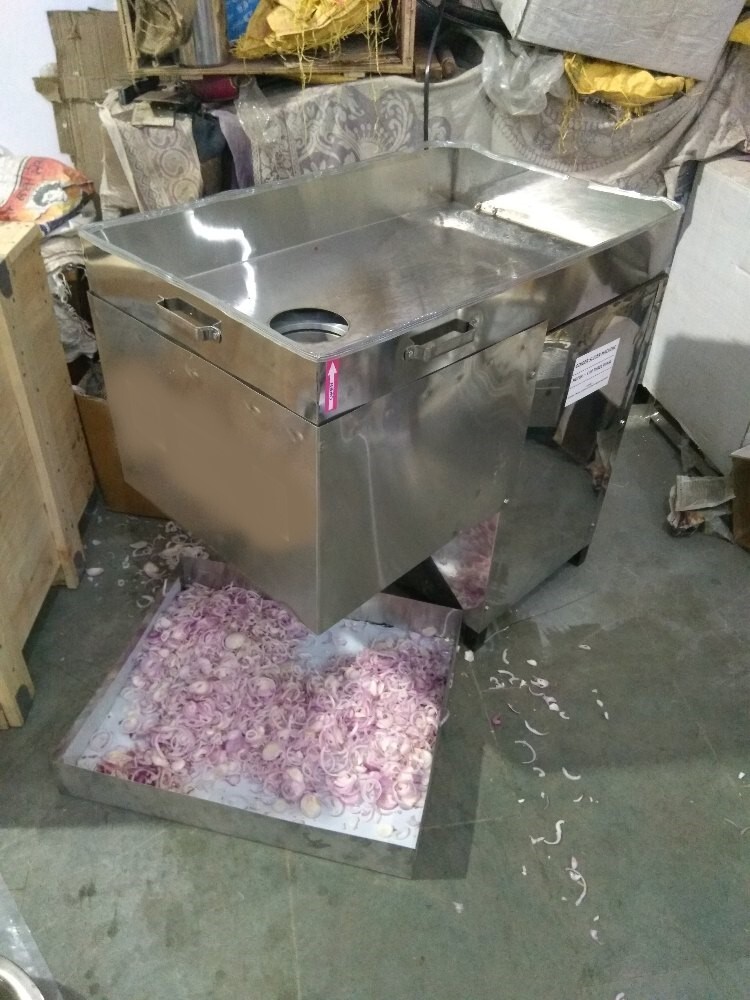 Ginger Slicer Machine - Capacity: 500-700 Kg /Hr Kg/hr