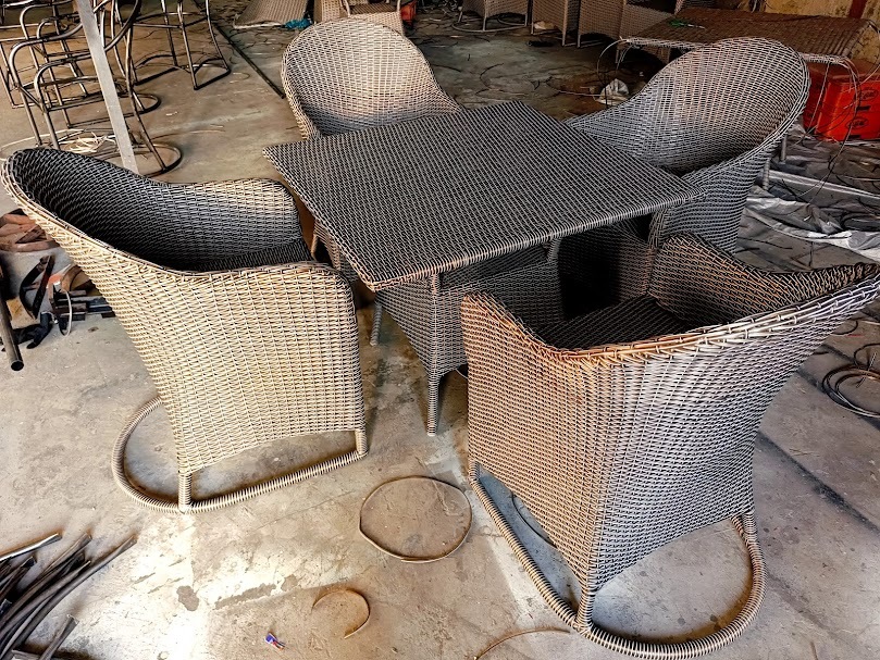 Garden patio furniture set
