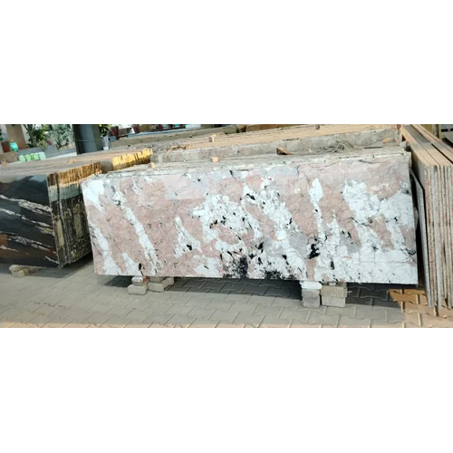 अलास्का पिंक ग्रेनाइट - ेवर्षिने मार्बल्स एंड एक्सपोर्टर्स पवत. ल्टड.