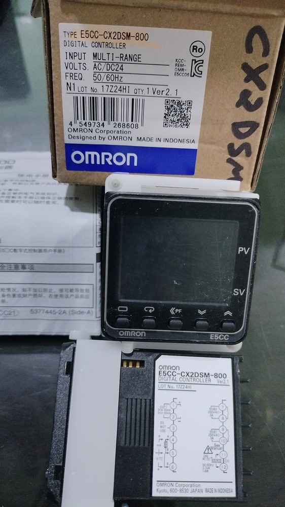 OMRON DIGITAL TEMPERATURE CONTROLLER, E5CC-CX2DSM-800