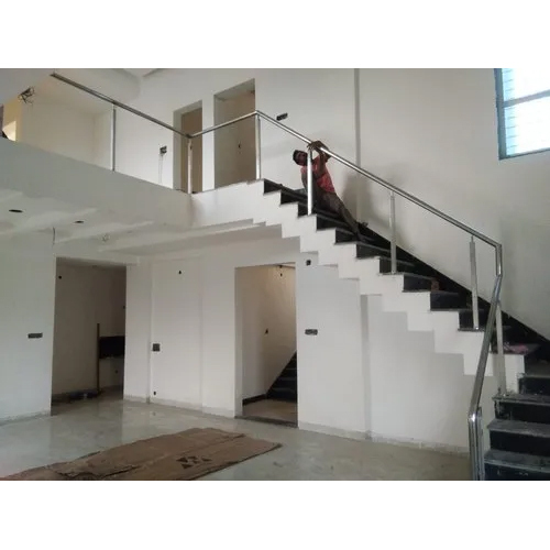 Glazing Balcony Balustrade - Size: As Per Need