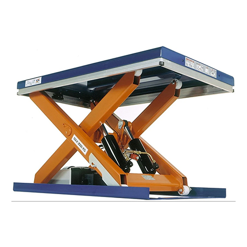 Electrical Scissor Lift - Capacity: 2.5 Ton