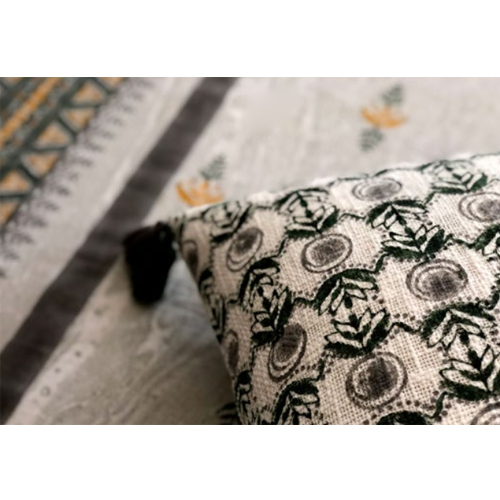Kiyari Thick and Thin Fabric Cushion Cover