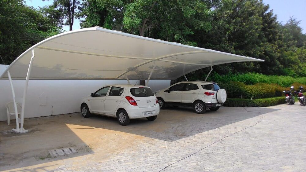 Fabric Shade Canopy - Capacity: 5+ Person