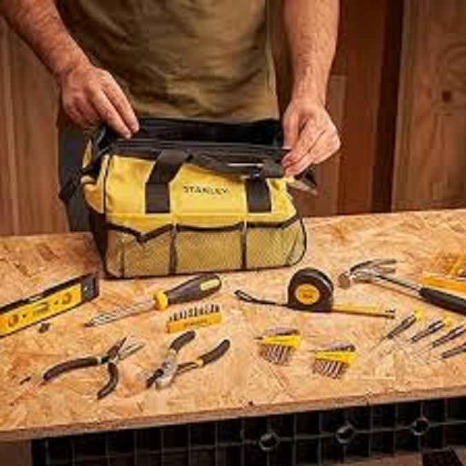 38 Pc Home Tool Set - Color: Silver