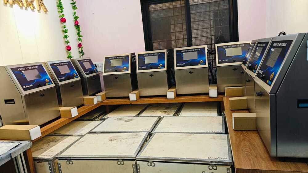 Food Product Batch Coding Machine - Automatic Grade: Semi-automatic
