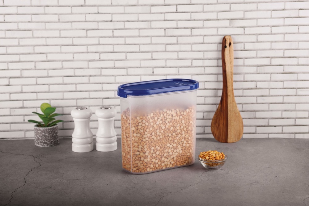 1800Ml Plastic Airtight Food Container - Color: Transparent