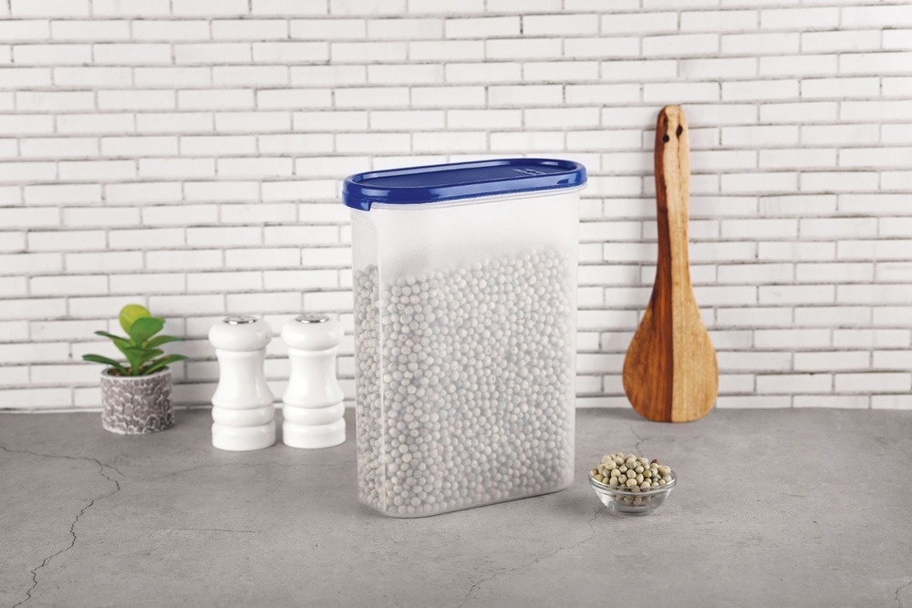 2400ml Plastic Airtight Food Container