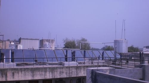 सौर जल तापन प्रणाली