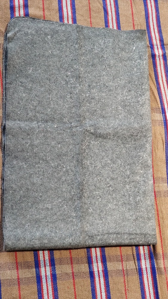 1.5kg Single Non Wowen Donation Blanket - Age Group: Adults