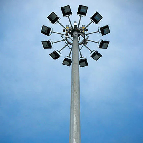 Polygonal Lighting Pole - Aluminium, 7m Height, Silver Color, Polished Finish, 2-5mm Thickness | Durable Highway Illumination Solution