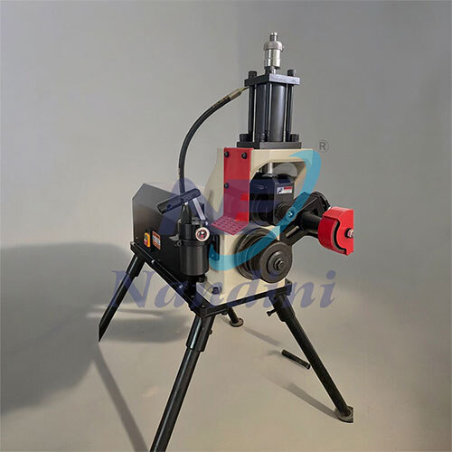 Electric Pipe Grooving Machine for MS & GI Pipe Grooving Size:- 8