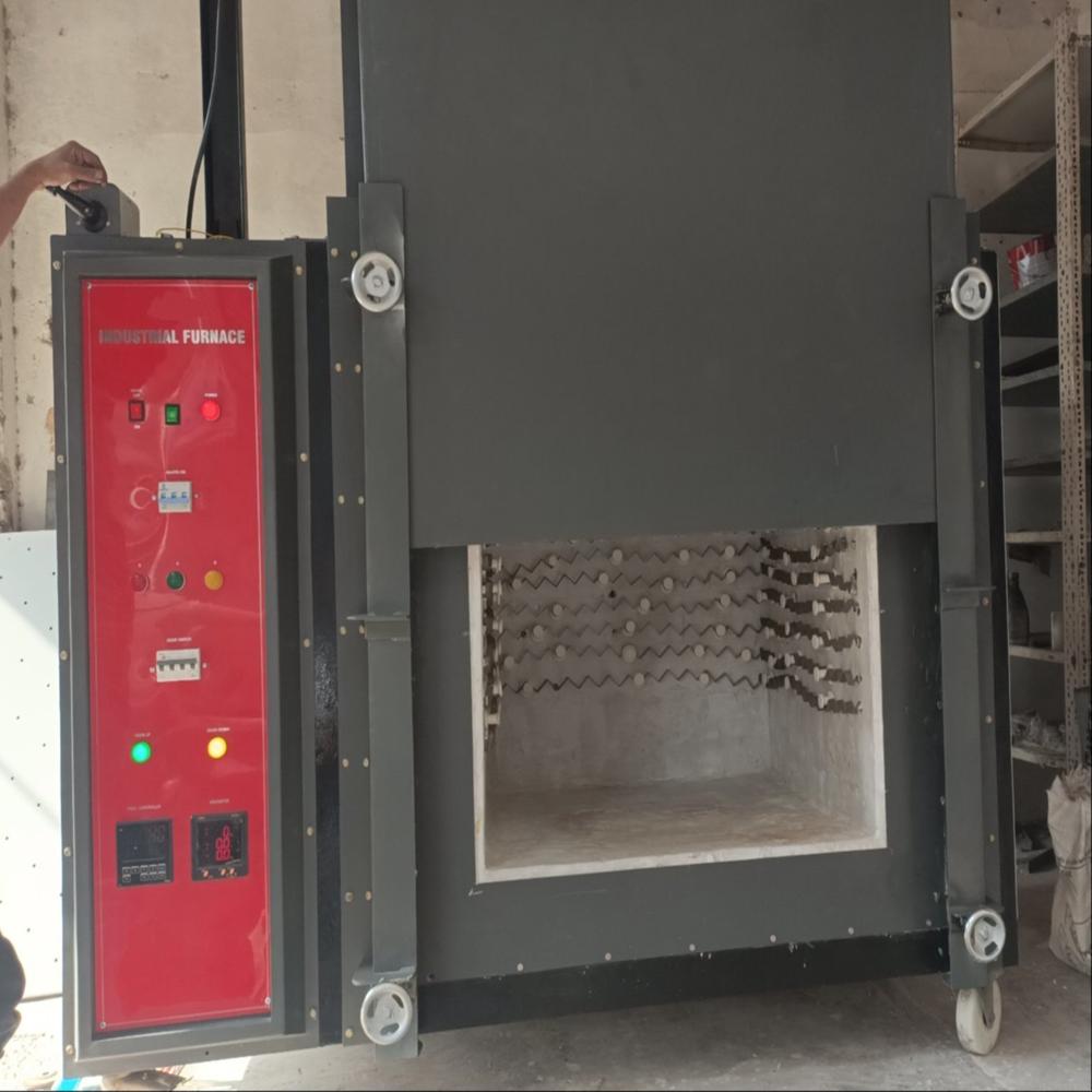 Automatic Gate Lifting Heated Muffle Furnace 1200