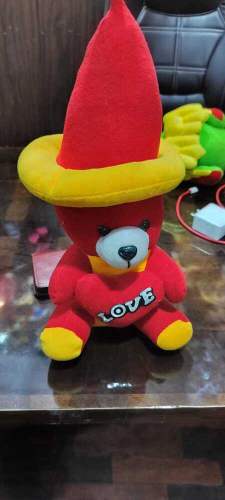CAP LOVE TEDDY SOFT TOYS