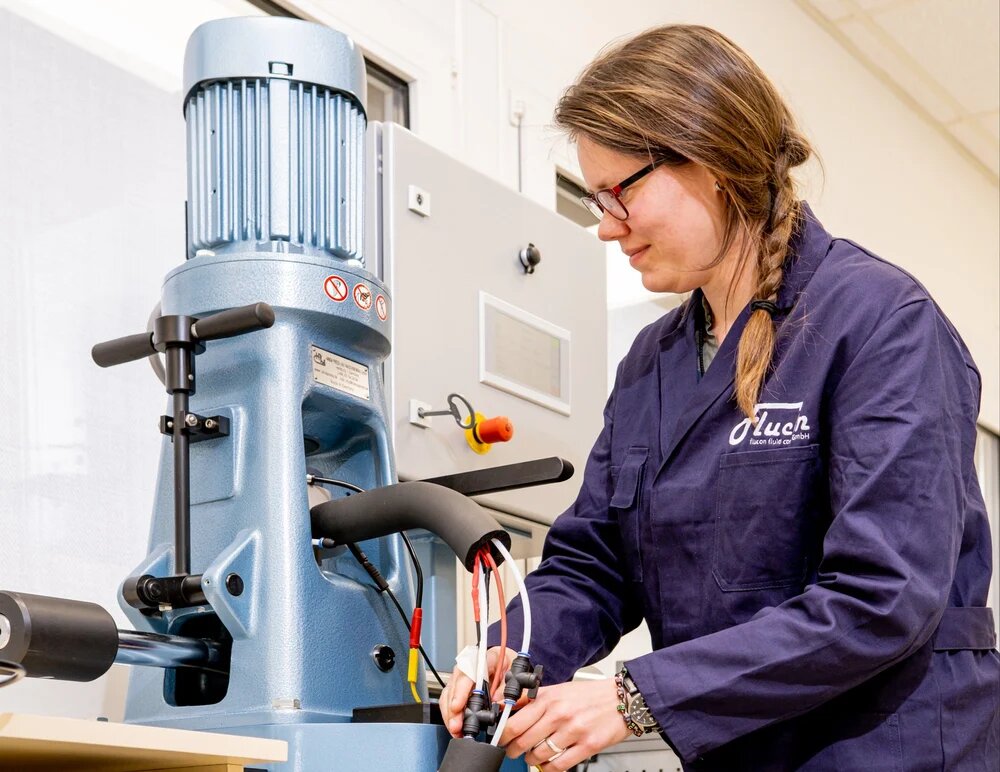 E - Lub Tester - Application: Industrial