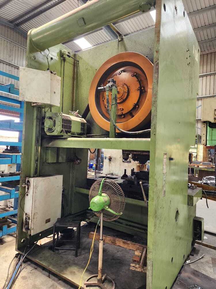 200 T"aida" (Japan) Double Cranke Power Press, C - Frame Type