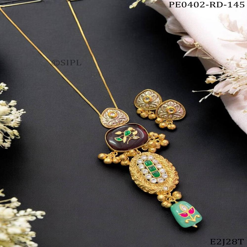 A Fusion Double Tone Pendant