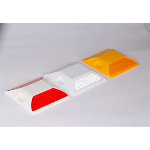 Plastic Road Studs