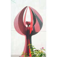 Outdoor Decorative Sculpture - Color: Multicolor