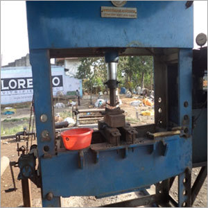 हाइड्रॉलिक प्रेस ब्रेक मशीन