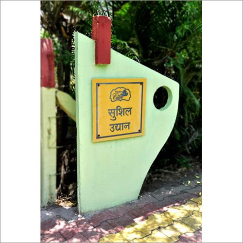 Concrete Arrow Sign Board - Feature: High Quality