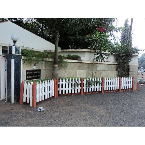 Concrete Vision Arrow For Railway - Feature: High Quality