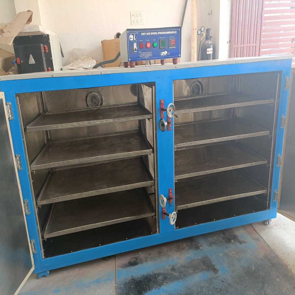 Cabinet Oven