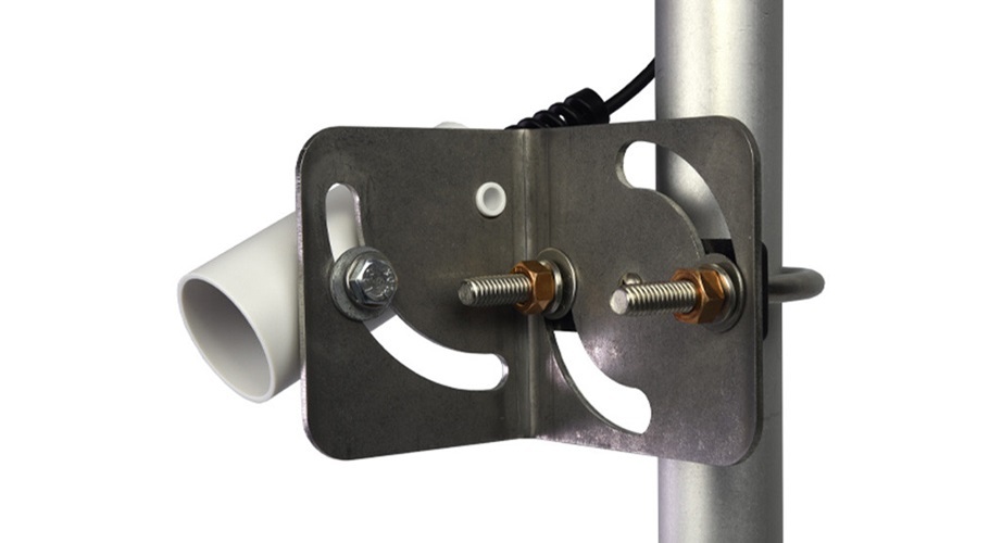 Angled Commerical-grade Infrared Radiometer Mounting Bracket (Am-250) - Dimension (L*w*h): 87.8 X 72.4 X 84.1 Millimeter (Mm)