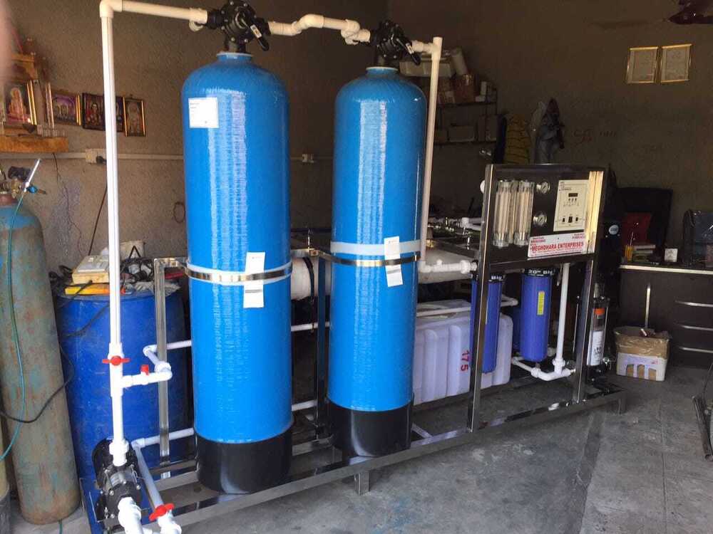 Semi Automatic Commercial Reverse Osmosis Plant - Capacity: 1000 Lph Ltr/hr