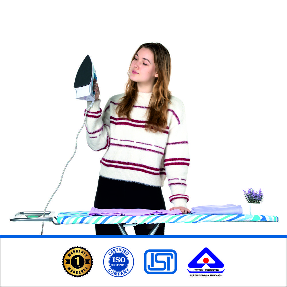 Steam Iron - Plastic 