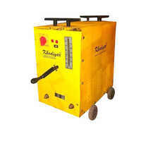 600 Amp Regulator Type Welding Machine - Color: Black
