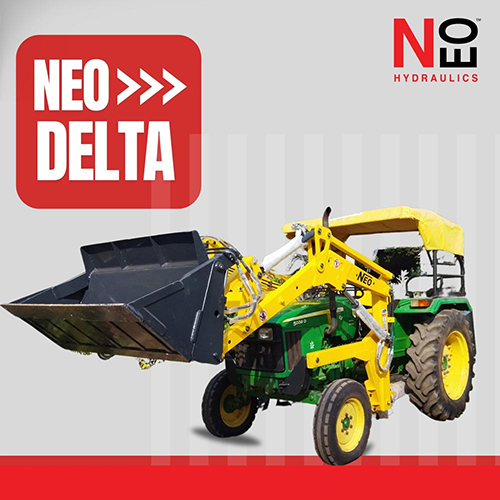 Medium Loader Attachment - Color: Black