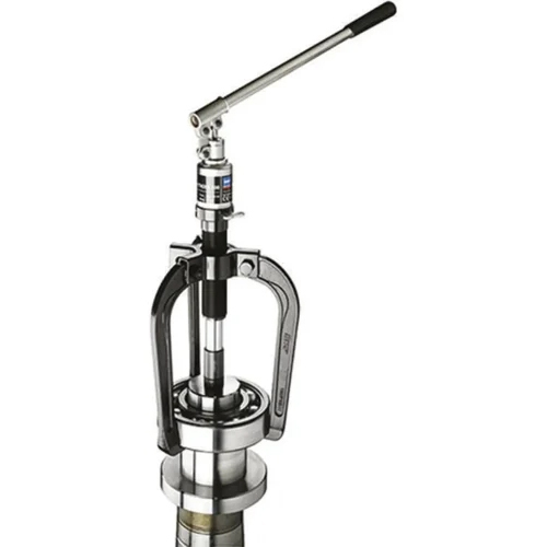 Tmhc 110E Bearing Puller - Color: Black & Silver