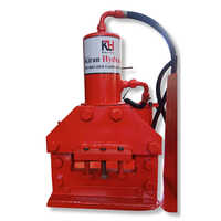 Hydraulic Busbar Cutting Machine - Body Material: Steel