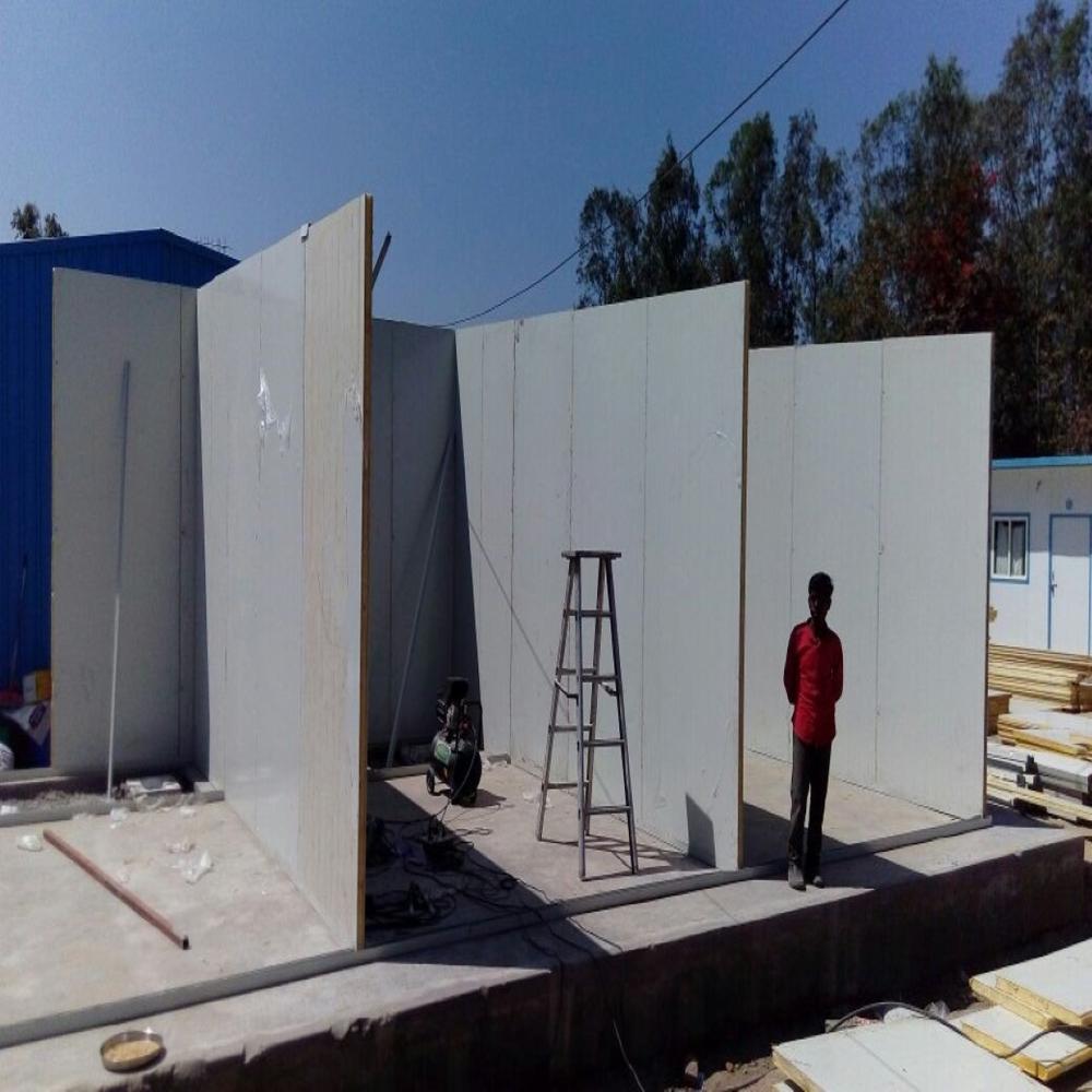Puf Panel Prefabricated Shelters - Color: Any