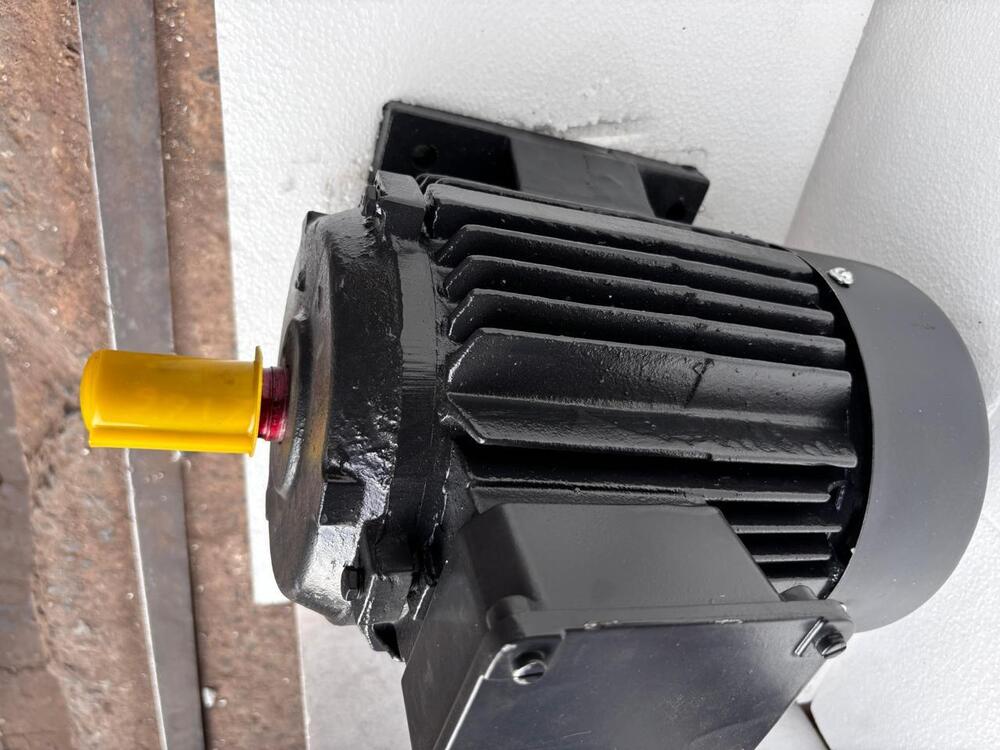 3 Phase Foot Mounted Induction Motor - Color: Black