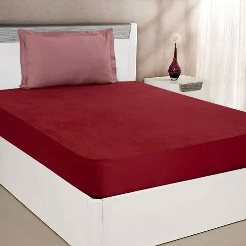Maroon Premium Mattress Protector