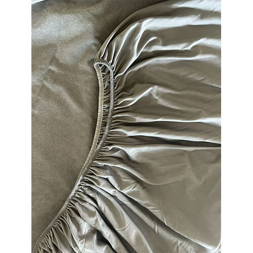 Premium Mattress Protector - Color: Grey