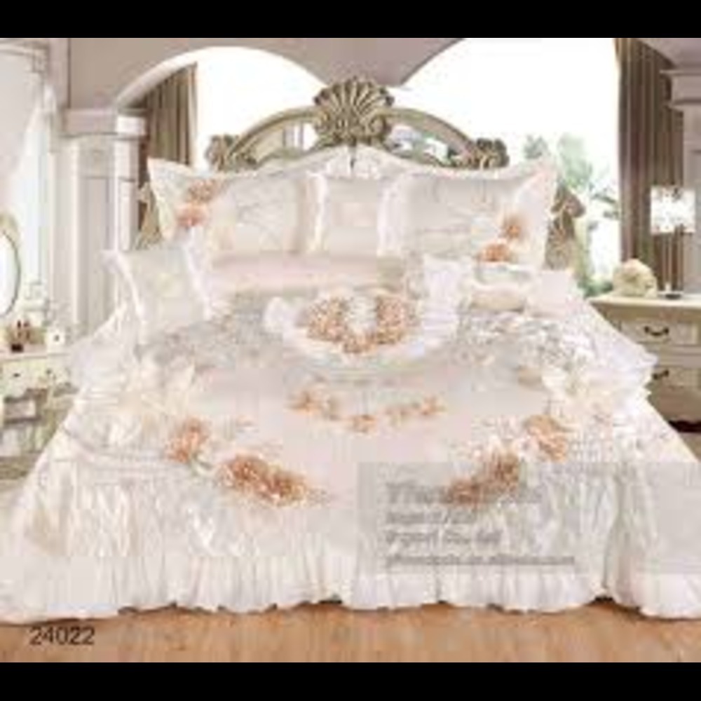 5pec Wedding Bedding Sets - Age Group: Adults