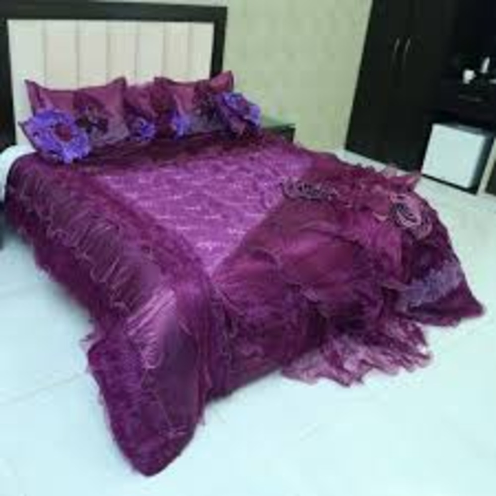 8pc Wedding Beding Sets - Age Group: Adults