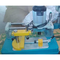 End Milling Machine - Feature: High Performance