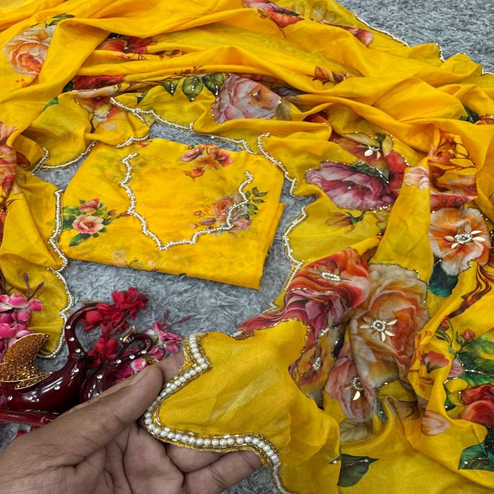 Floral Print Silk Saree