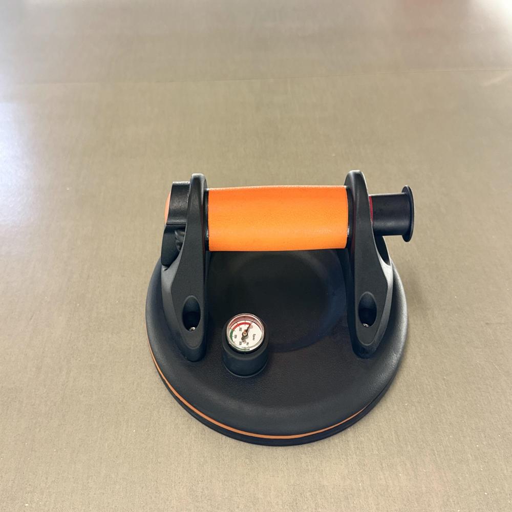 Single suction cup lifter