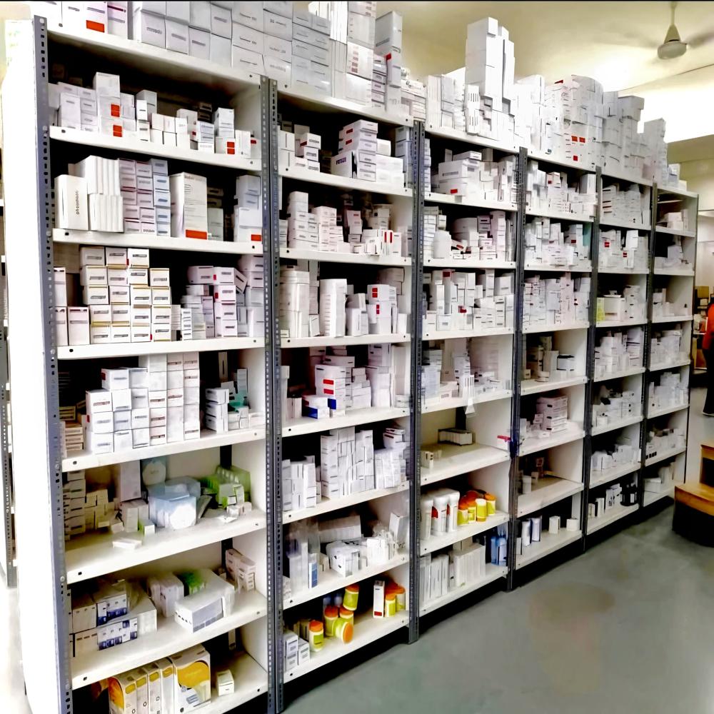 Medical Shop Rack